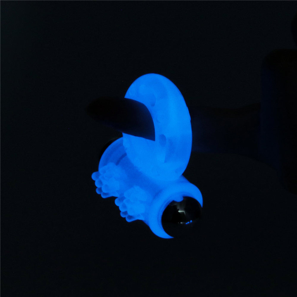 טבעת רטט זוגית Blue Ring מבית WHIPLASH – שדרגו את האינטימיות שלכם טבעת רטט זוגית Blue Ring מבית WHIPLASH – שדרגו את האינטימיות שלכם
