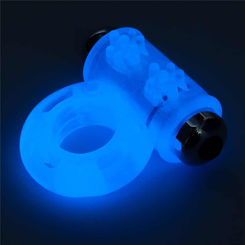 טבעת רטט זוגית Blue Ring מבית WHIPLASH – שדרגו את האינטימיות שלכם טבעת רטט זוגית Blue Ring מבית WHIPLASH – שדרגו את האינטימיות שלכם