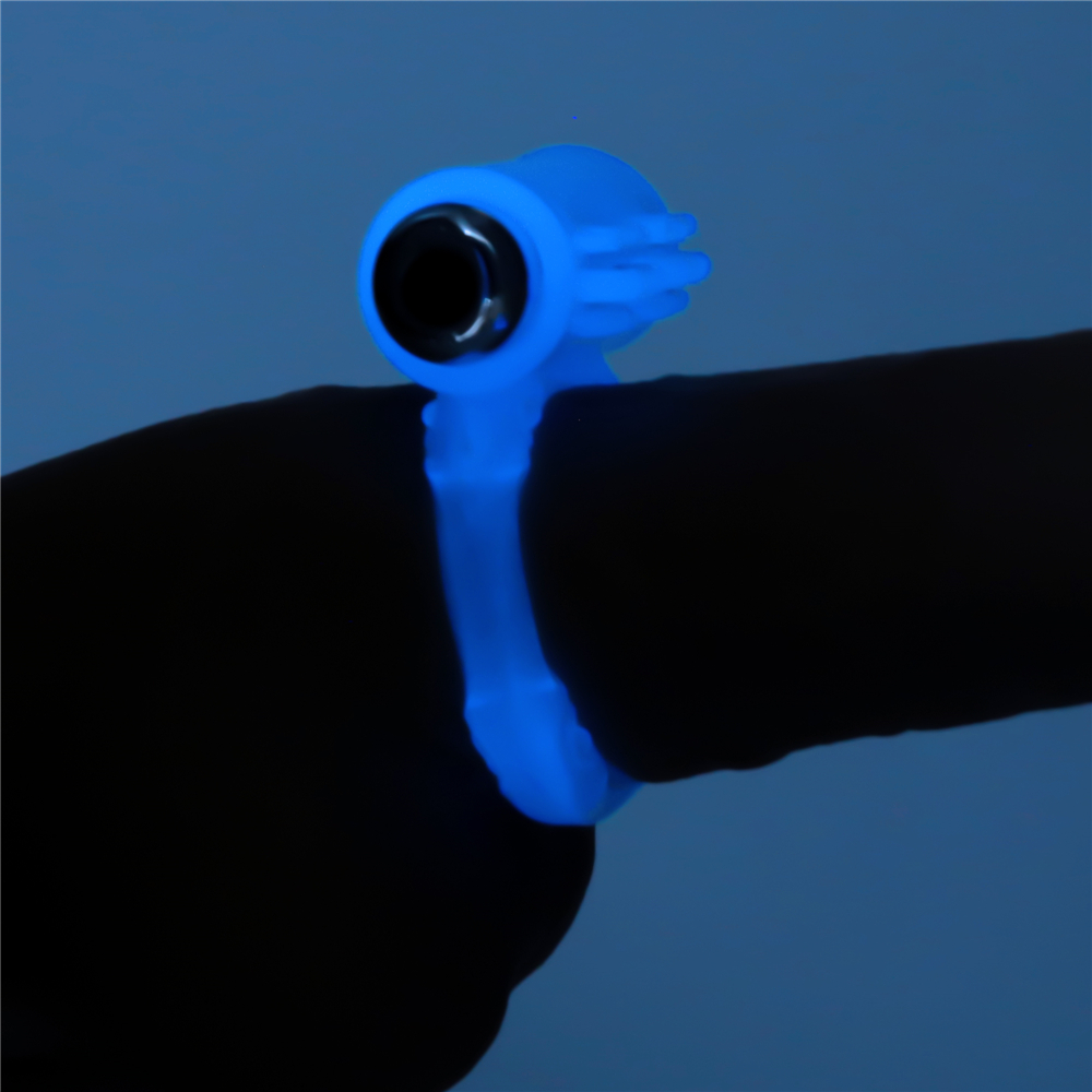 טבעת רטט זוגית Blue Ring מבית WHIPLASH – שדרגו את האינטימיות שלכם טבעת רטט זוגית Blue Ring מבית WHIPLASH – שדרגו את האינטימיות שלכם