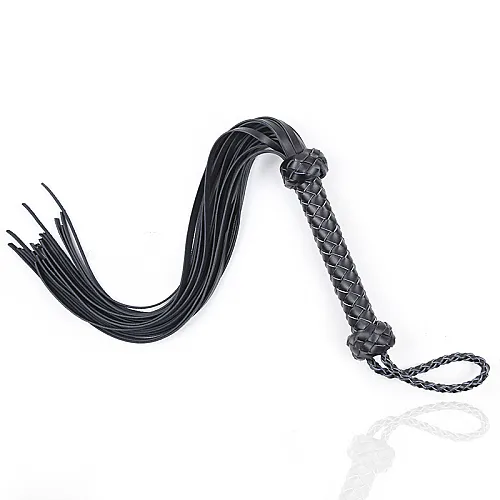 שוט עור לשליטה מדויקת | Master Whip