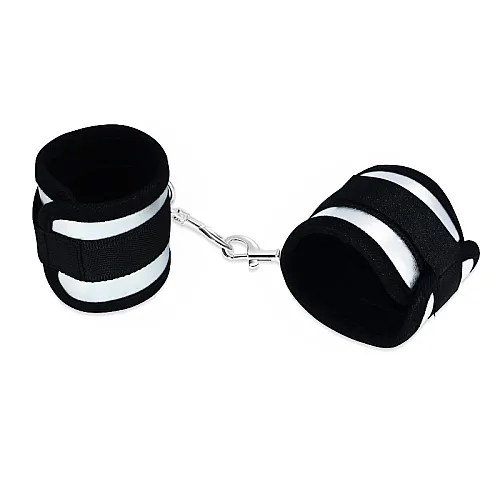 אזיקי ידיים בסגירה מהירה | WRIST CUFFS