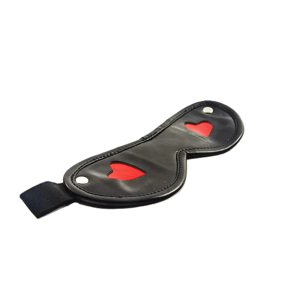 מסכת עיניים בעיצוב לבבות | Heart Eye Mask