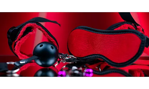 BDSM למתחילים | מדריך בטוח למשחקי שליטה