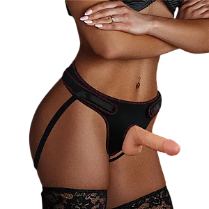 סט סטרפ-און עם רתמה מתכווננת ודילדו ריאליסטי