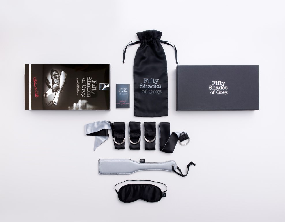 Beginners Bondage Kit ערכת שעבוד למתחילים Beginners Bondage Kit ערכת שעבוד למתחילים